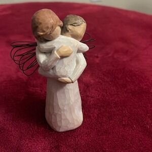 Willow Tree Angel's Embrace‎ Figurine Sculpture DEMDACO 2002 Susan Lordi